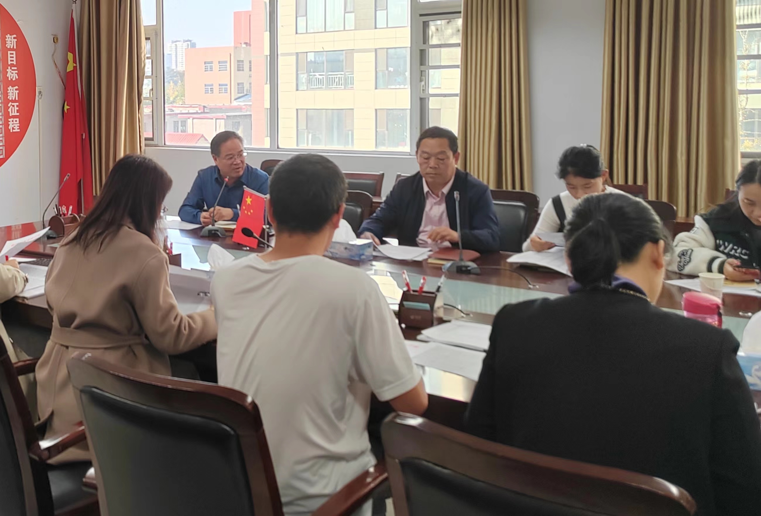 李校長(zhǎng)講話.jpg