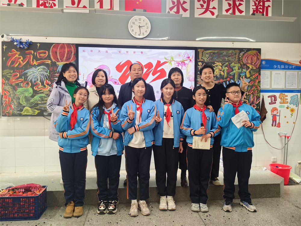 張福生校長(zhǎng)-小學(xué) (2).jpg